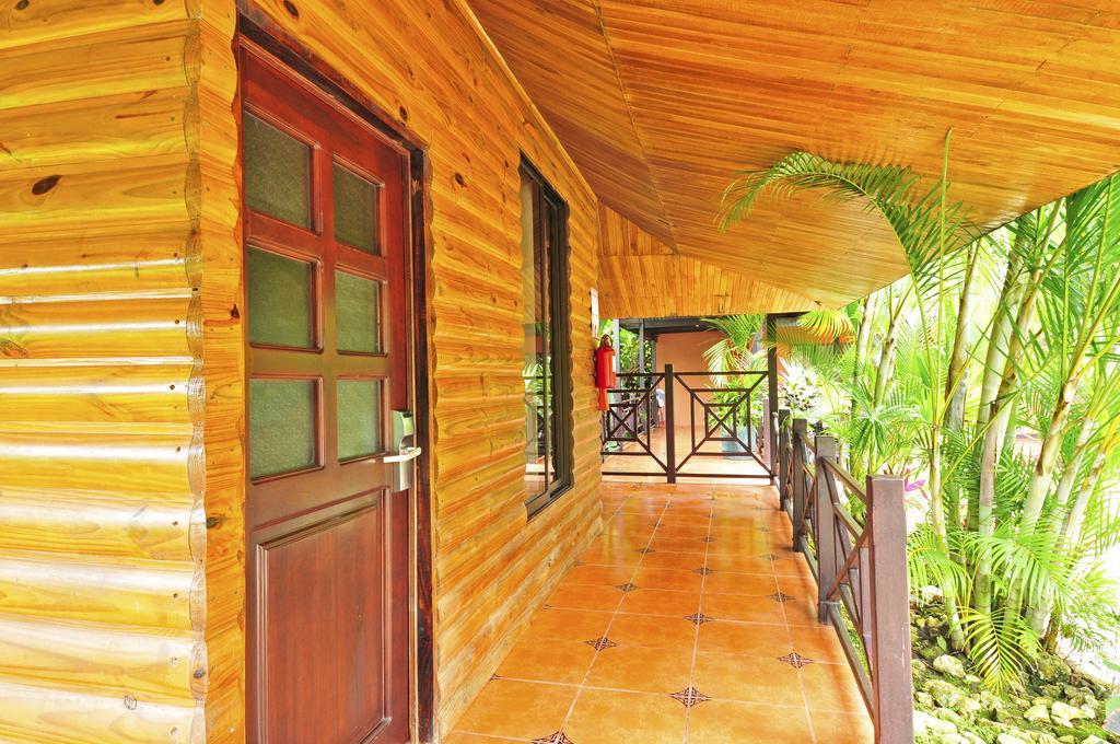 Hotel Hacienda Del Mar